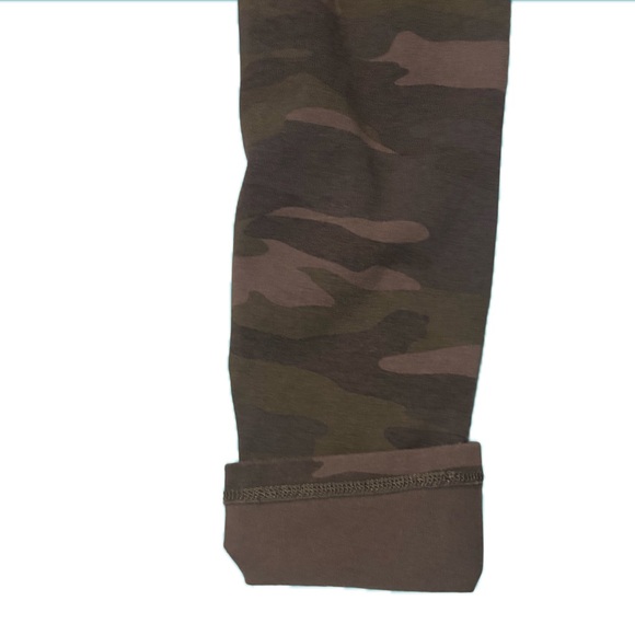 Garage Camo Leggings🚁 - Picture 7 of 7